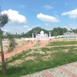 Mumtaz Park